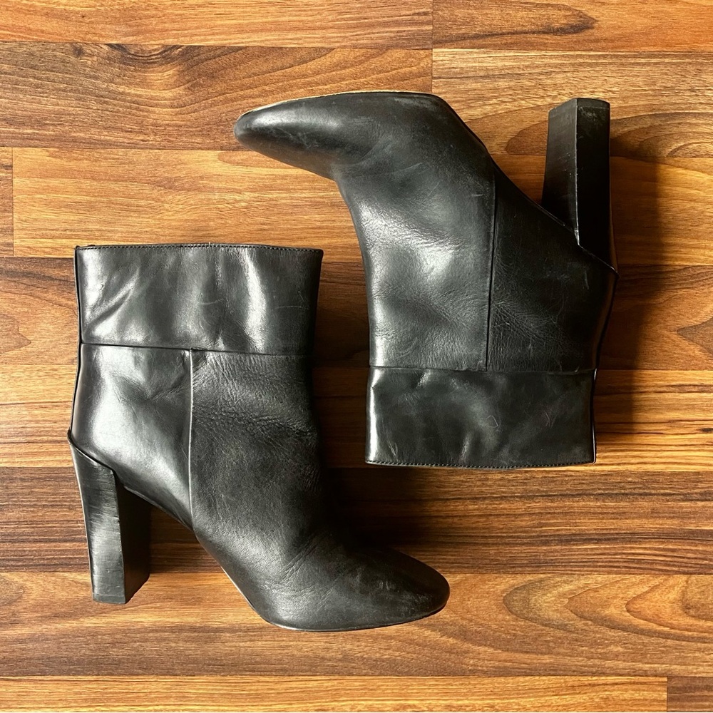 Joe Fresh leather ankle booties